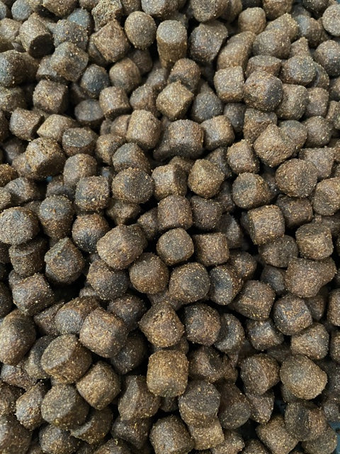 Apex Baits 11mm Floating Pellets